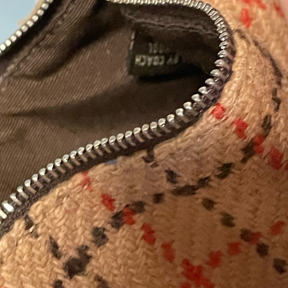 Rare Vintage Wool Tweed Coach Plaid Clutch / Coin Purse. (Gnome not included) - Picture 6 of 14
